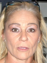 Person who looks like Jennifer Coolidge