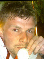 Person who looks like Jason Lewis