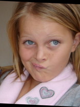 Person who looks like Annasophia Robb