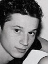 Person who looks like Noah Wyle