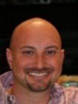 Person who looks like Howie Mandel