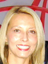 Person who looks like Faye Dunaway