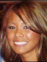 Person who looks like Vanessa Lachey