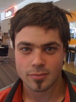 Person who looks like Joshua Jackson