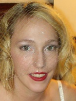 Person who looks like Gillian Anderson