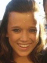 Person who looks like Hilary Duff