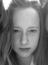 Person who looks like Joely Fisher