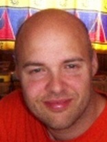 Person who looks like Evan Handler