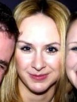 Person who looks like Sarah Paulson