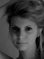 Person who looks like Marisa Tomei