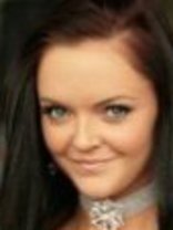 Person who looks like Lindsay Lohan