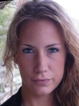 Person who looks like Daryl Hannah