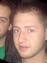 Person who looks like Eddie Kaye Thomas