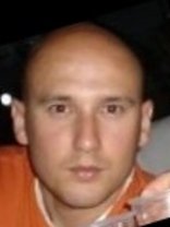 Person who looks like Anthony Edwards