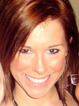 Person who looks like Jennifer Love Hewitt