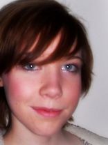 Person who looks like Maggie Gyllenhaal