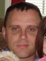 Person who looks like David Denman