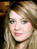 Person who looks like Holly Willoughby