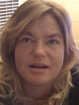 Person who looks like Jennifer Coolidge