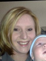 Person who looks like Lisa Kudrow