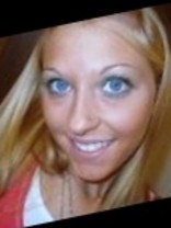 Person who looks like Christina Aguilera