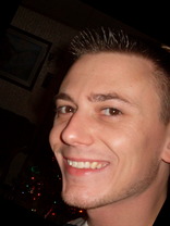 Person who looks like Mark-Paul Gosselaar