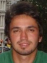 Person who looks like David Charvet