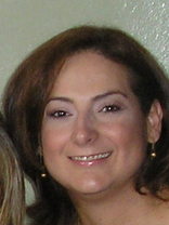 Person who looks like Gloria Estefan