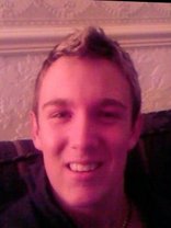 Person who looks like Carlos Ponce