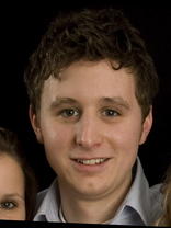 Person who looks like Breckin Meyer