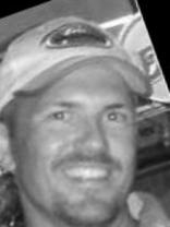 Person who looks like David Charvet