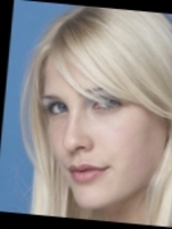 Person who looks like Peta Wilson