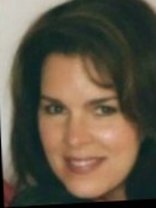 Person who looks like Angie Harmon