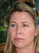 Person who looks like Maura Tierney