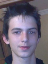 Person who looks like Johnny Pacar