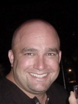 Person who looks like Howie Mandel