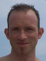 Person who looks like Guy Pearce