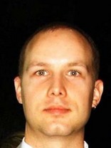 Person who looks like Michael Rosenbaum