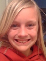 Person who looks like Dakota Fanning