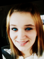 Person who looks like Scarlett Pomers