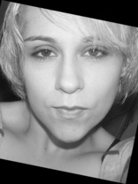 Person who looks like Kaley Cuoco