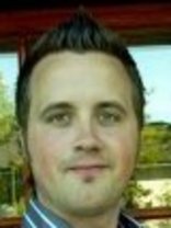 Person who looks like Brad Garrett