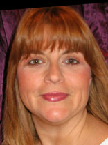 Person who looks like Kirstie Alley