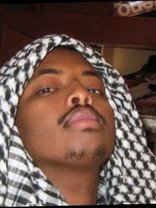 Person who looks like Mario Van Peebles