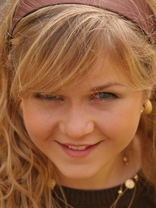 Person who looks like Kristin Chenoweth