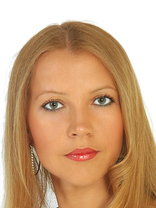 Person who looks like Scarlett Johansson