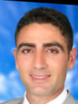 Person who looks like Nestor Carbonell