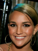 Person who looks like Jamie Lynn Spears