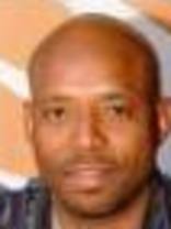 Person who looks like Boris Kodjoe