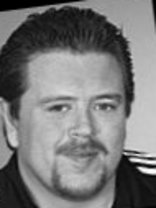 Person who looks like Gil Bellows